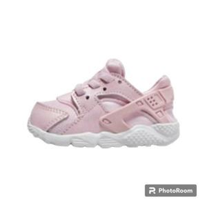 Nike Prism Pink Huaraches - 3C